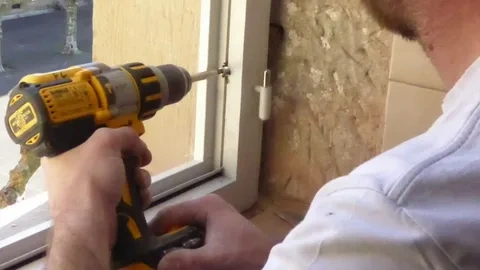 Remplacement de fenêtres par du double vitrage sur la commune d'Uccle (Quartier Fort Jaco).